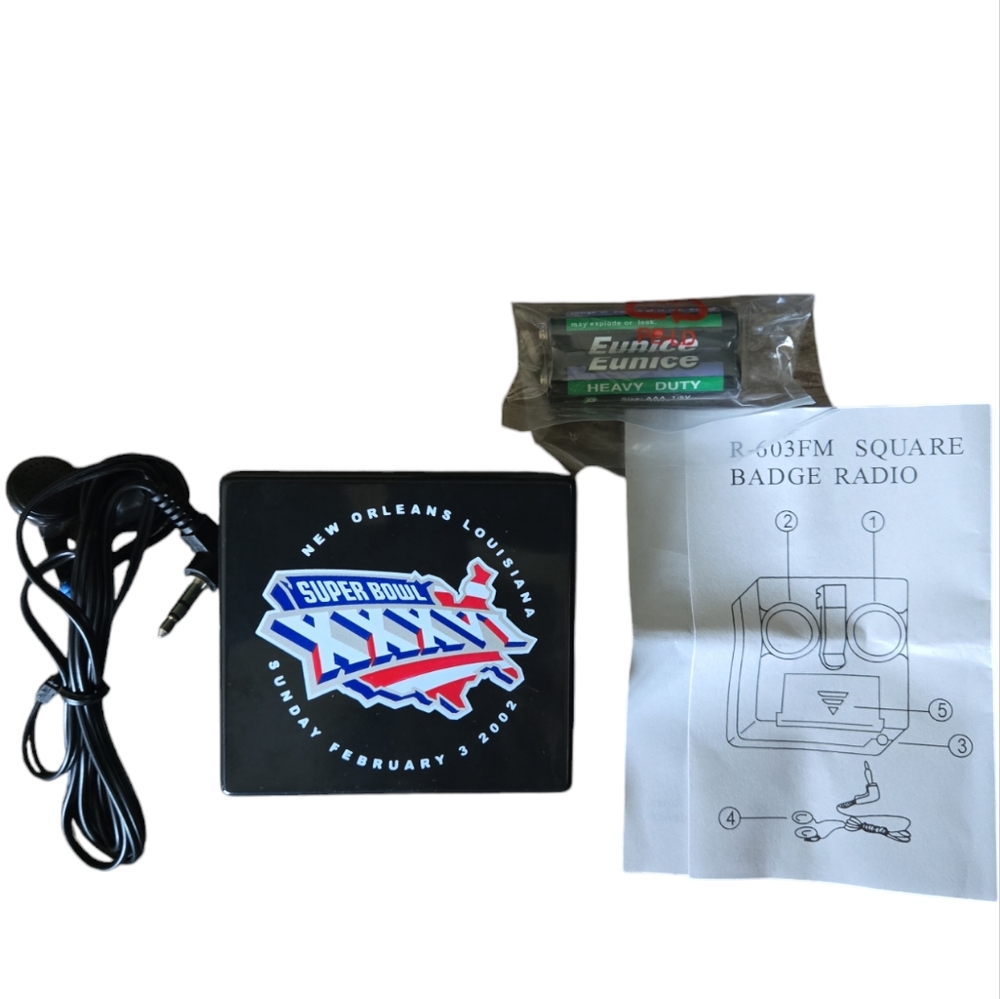 2002 Superbowl XXXVI New Orleans Transistor Radio. - Picture 2 of 4